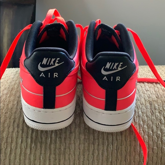 NIKE AIR FORCE 1 ‘07 LV8 LASER CRIMSON’ - Picture 3 of 3